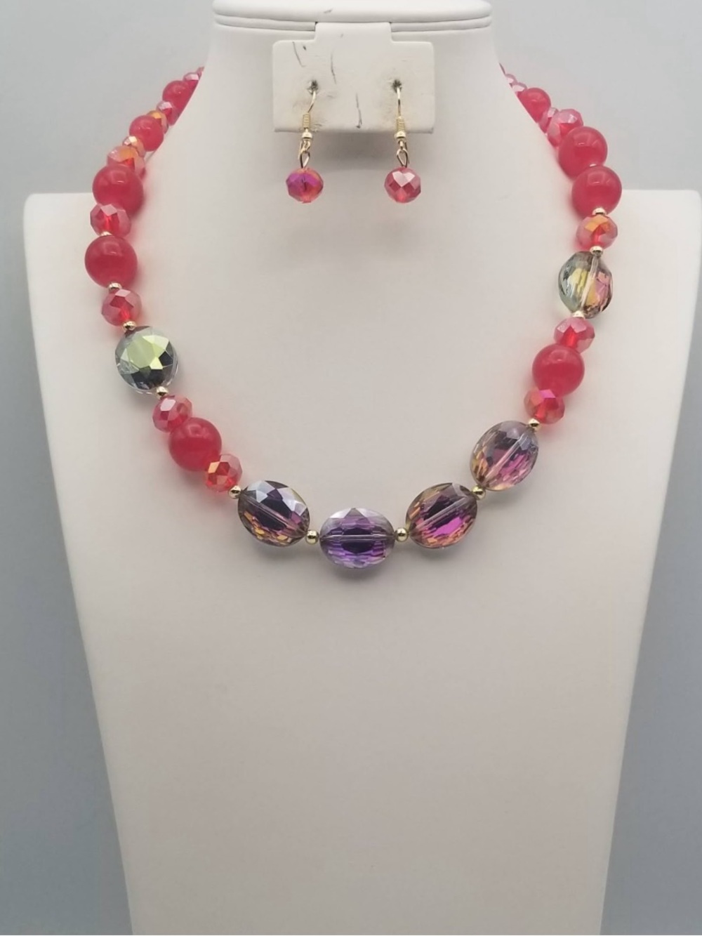 Women's Pink and Purple Beaded Necklace & Earrings Set